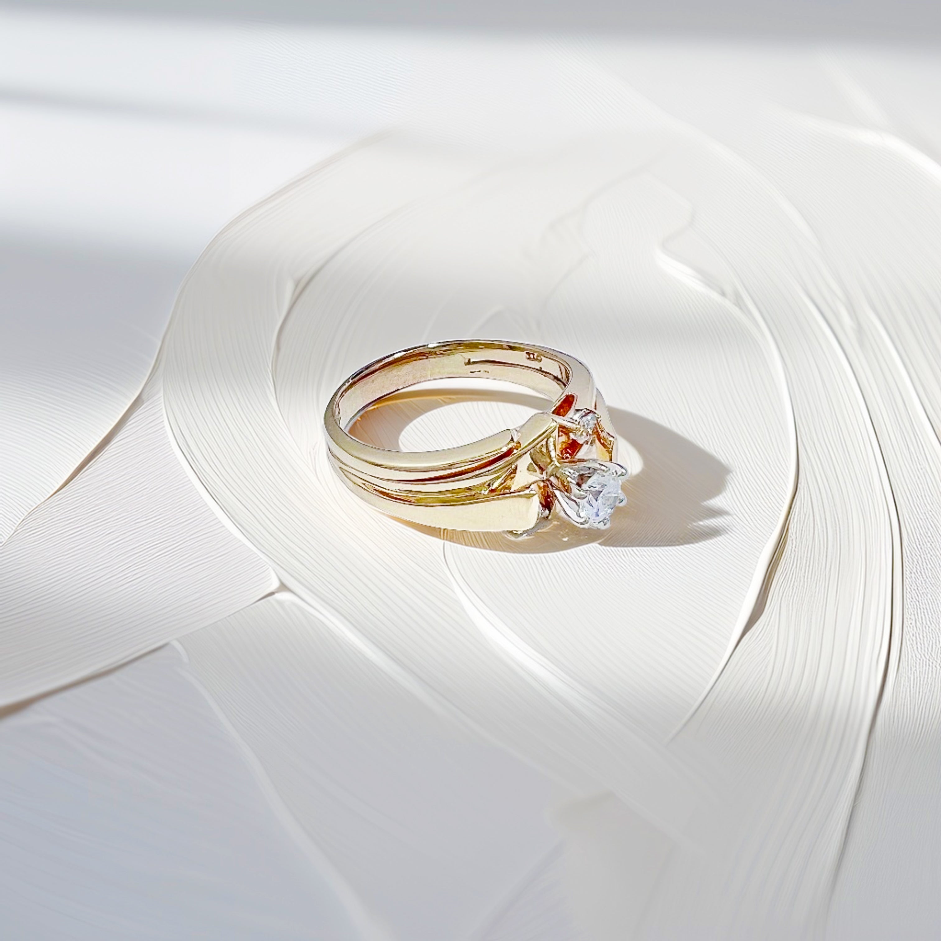 Unique 3-Stone Engagement Ring 0.25tcw