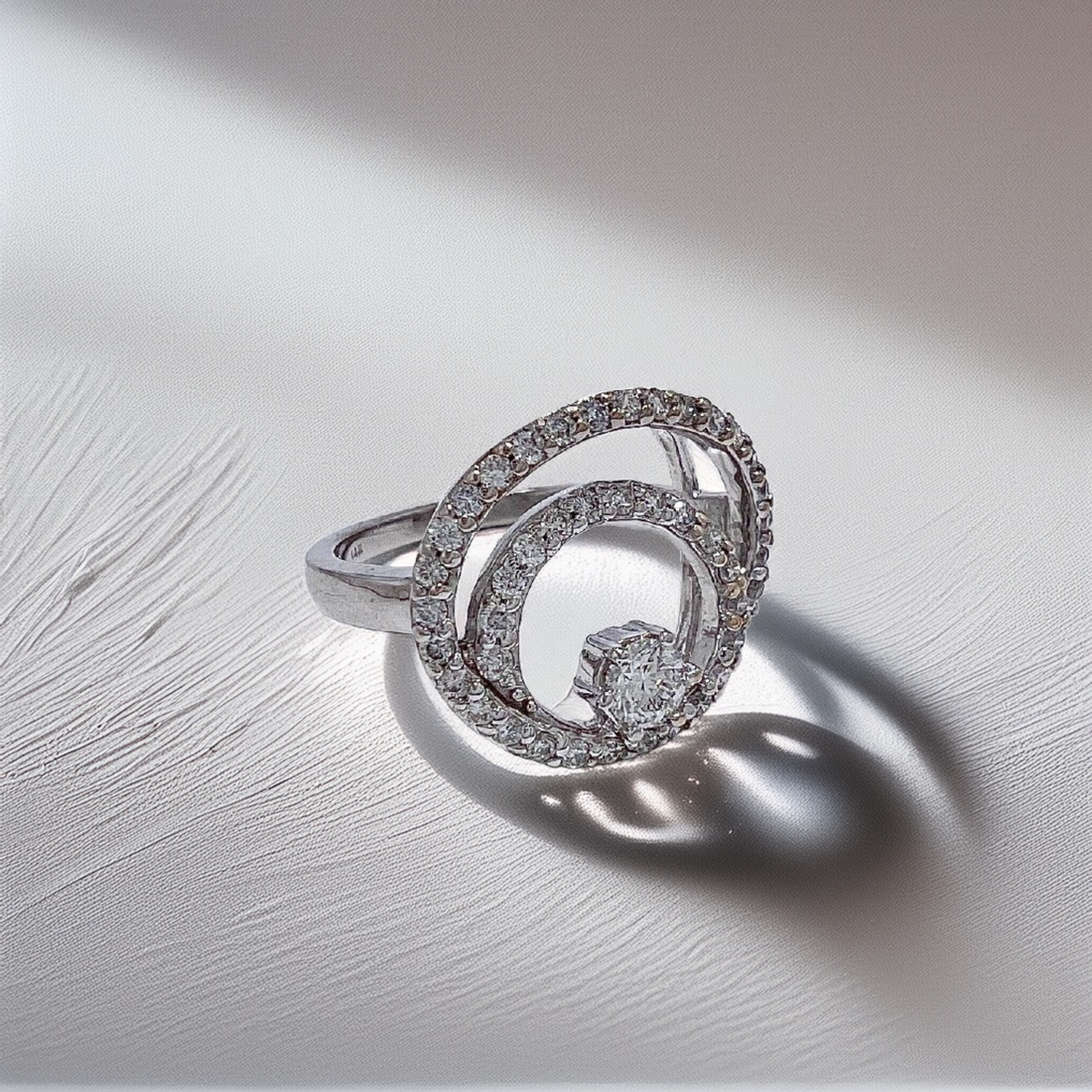 Open Circle Diamond Ring 0.50tcw