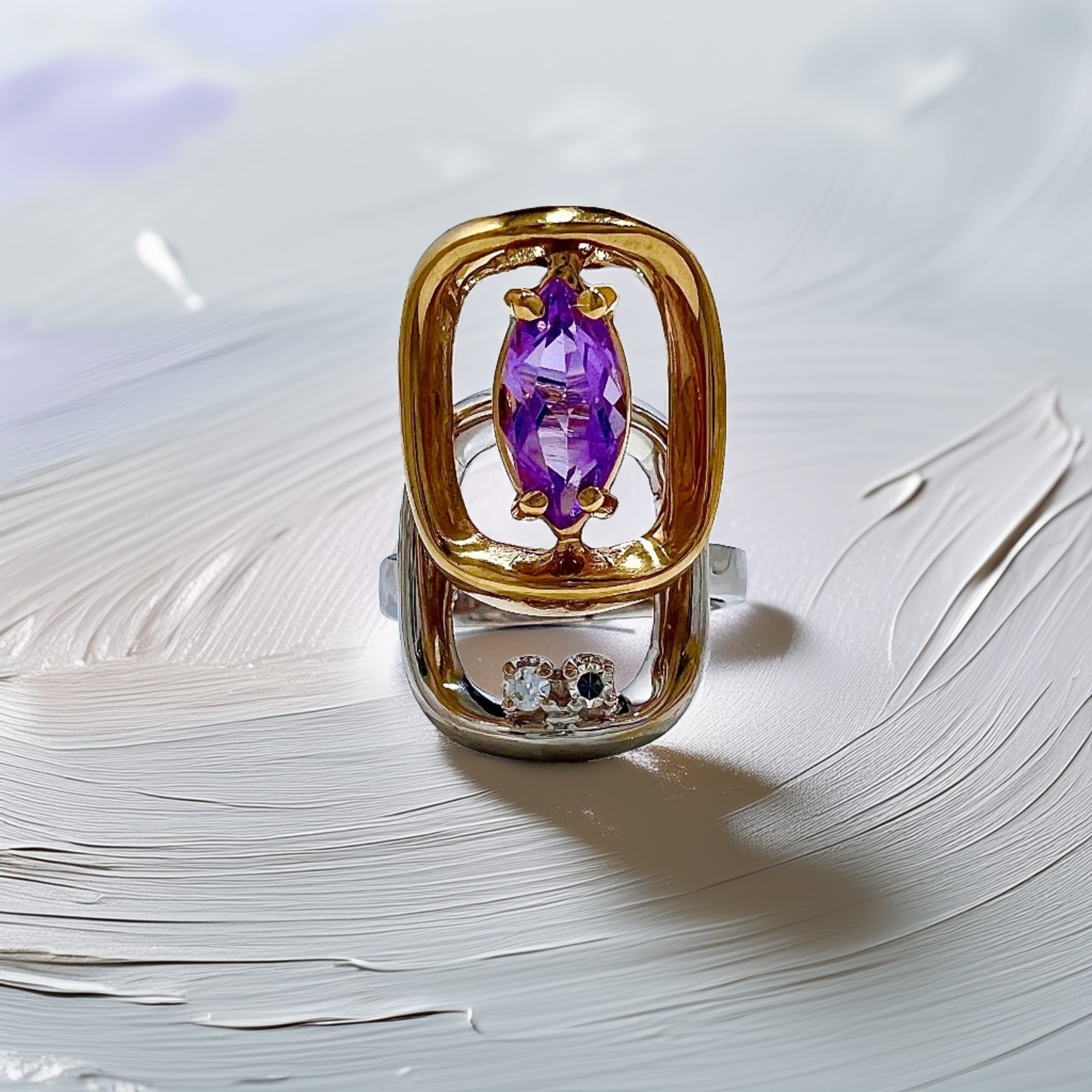 Marquise Amethyst Ring 2-Tone 18kt