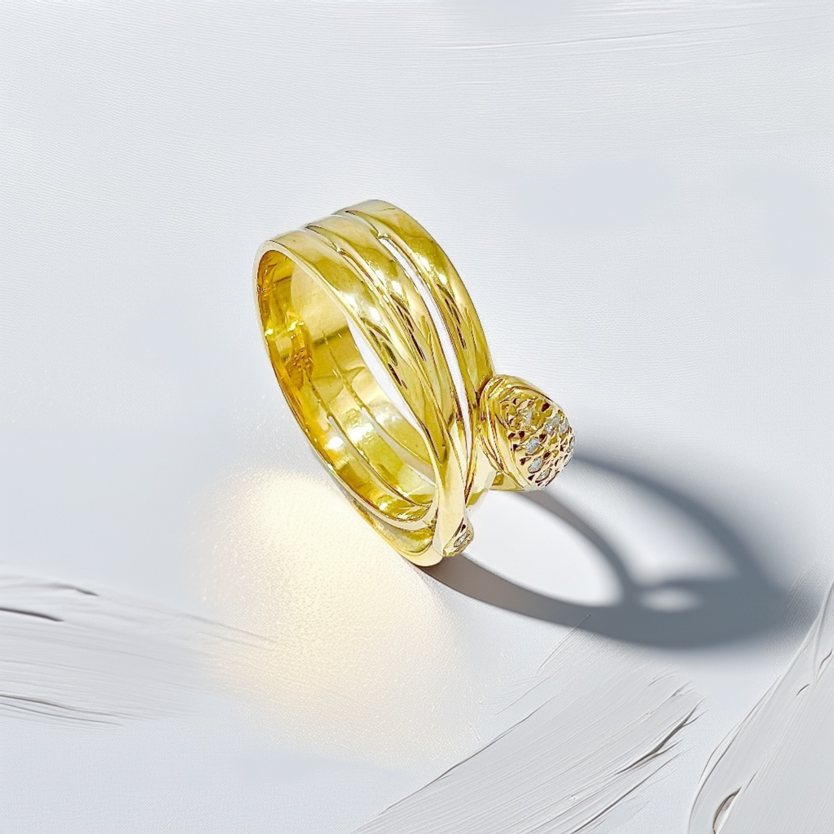 Serpent Diamond Ring 18kt 0.15tcw