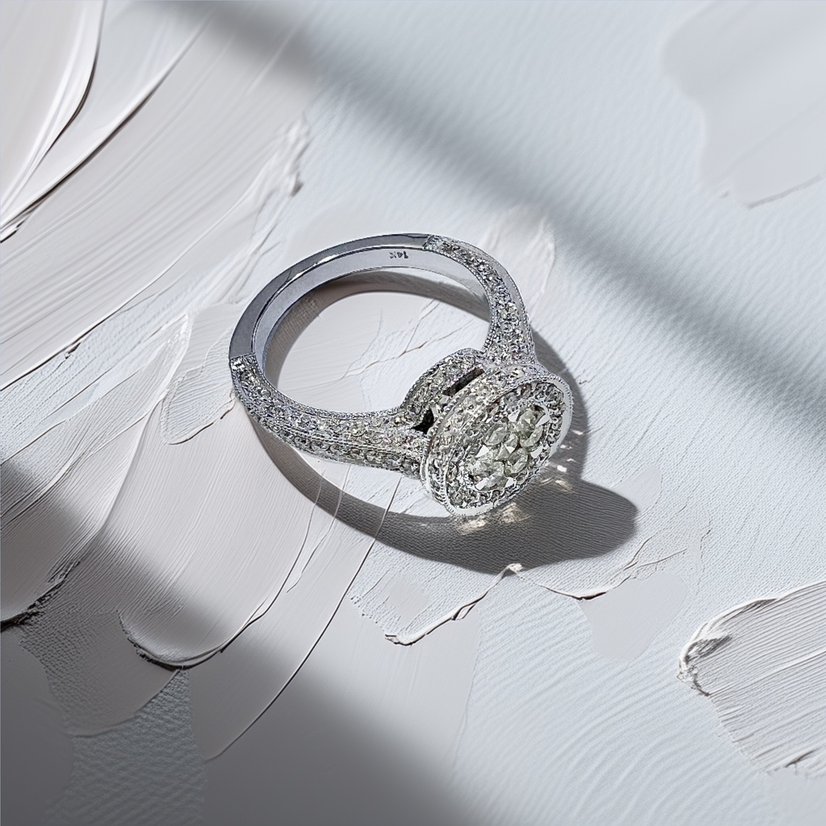 Cluster Halo Diamond Engagement Ring 1.00tcw