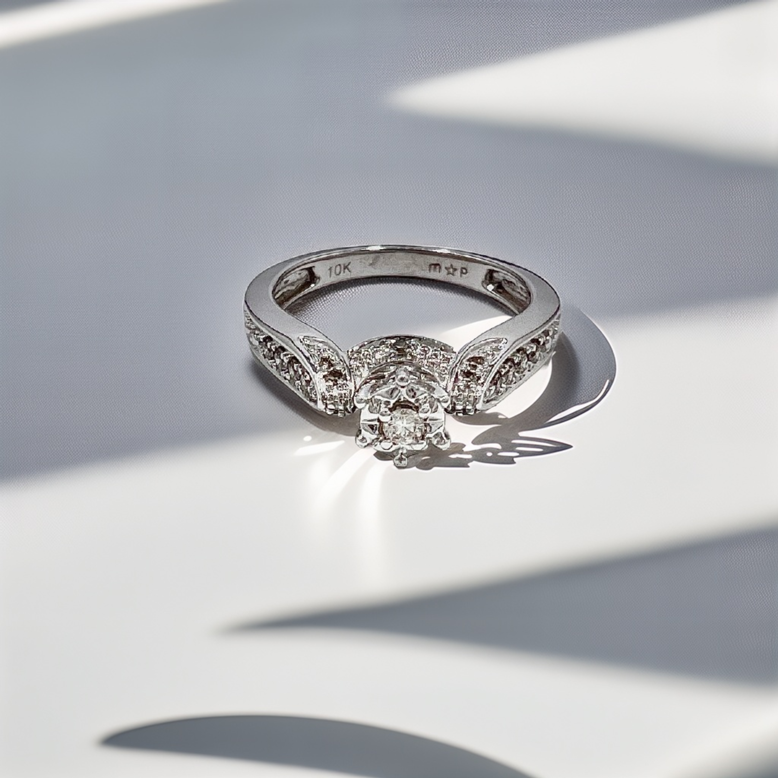 Vintage Diamond Engagement Ring 0.26tcw